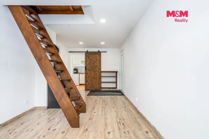 Prodej rodinného domu, Dolní Břežany - Jarov, 67 m2