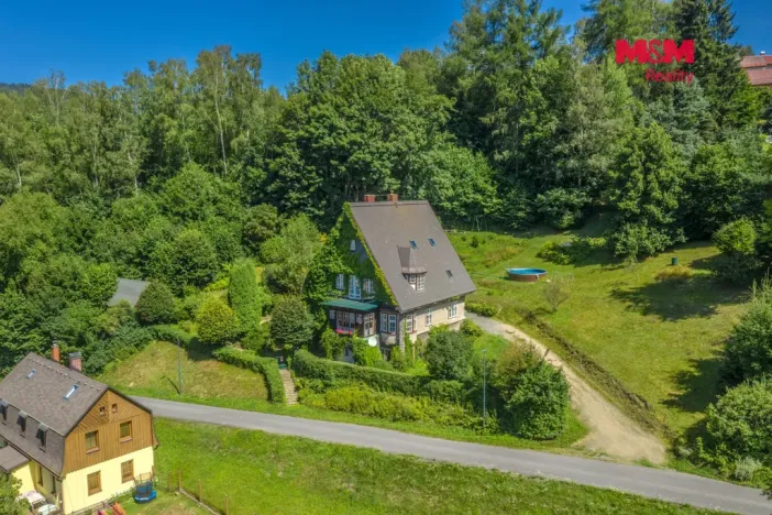 Prodej rodinného domu, Desná - Desná I, Zásnubní, 450 m2