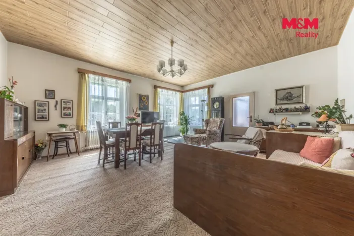 Prodej rodinného domu, Desná - Desná I, Zásnubní, 450 m2