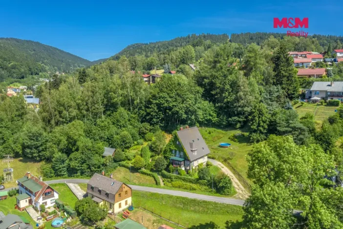 Prodej rodinného domu, Desná - Desná I, Zásnubní, 450 m2