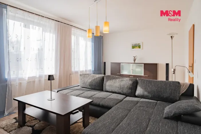 Prodej bytu 3+1, Vojtanov, Nádražní čtvrť, 83 m2