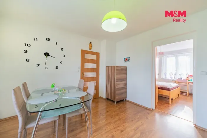 Prodej bytu 3+1, Vojtanov, Nádražní čtvrť, 83 m2
