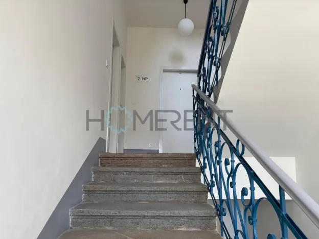 Pronájem bytu 1+kk, Praha - Vysočany, Kolmá, 19 m2