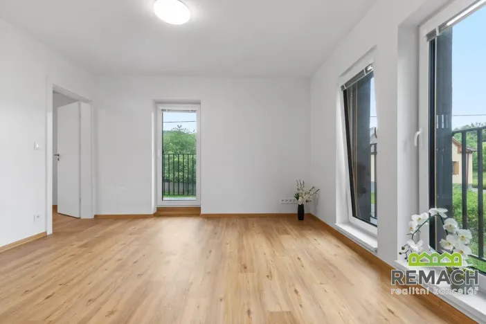 Pronájem bytu 2+kk, Uherské Hradiště, Lesní, 44 m2
