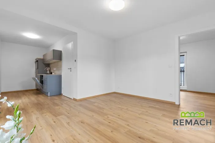 Pronájem bytu 2+kk, Uherské Hradiště, Lesní, 44 m2