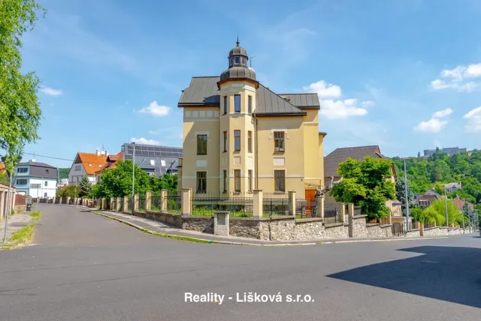 Pronájem bytu 4+kk, Ústí nad Labem - Klíše, Beethovenova, 152 m2