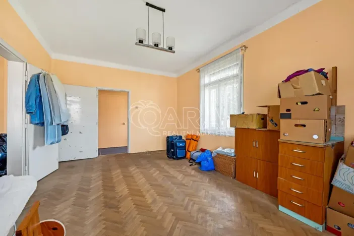 Prodej rodinného domu, Vodňany - Vodňany II, nám. 5. května, 190 m2