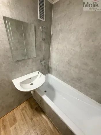 Pronájem bytu 2+kk, Most, Lipová, 49 m2