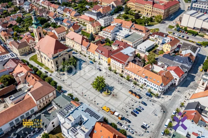 Pronájem bytu 2+kk, Uherský Brod, Masarykovo nám., 80 m2