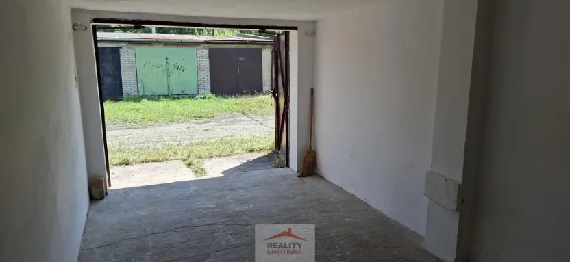 Pronájem garáže, Valašské Meziříčí - Krásno nad Bečvou, M. Alše, 18 m2
