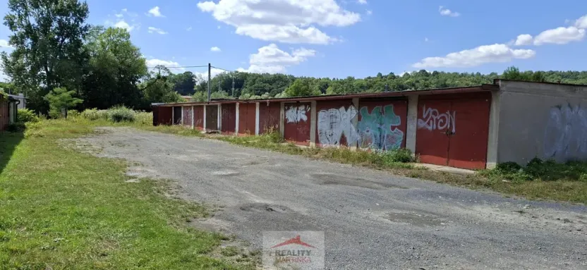 Pronájem garáže, Valašské Meziříčí - Krásno nad Bečvou, M. Alše, 18 m2