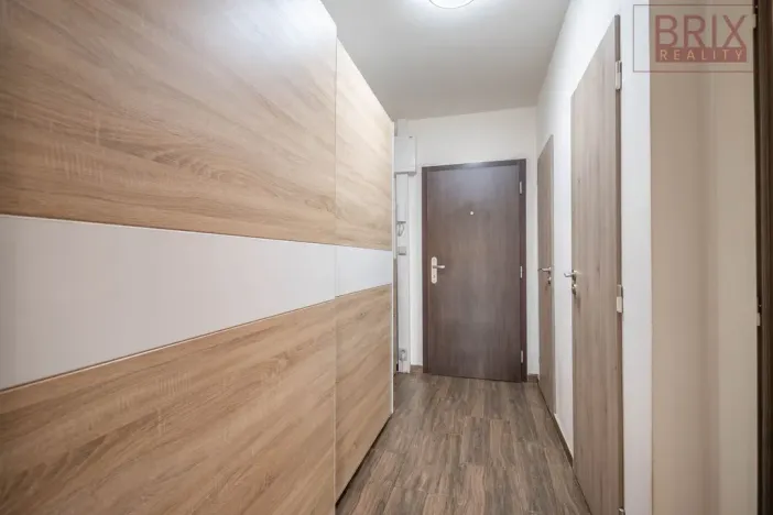 Pronájem bytu 2+kk, Praha, Drimlova, 43 m2