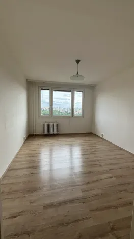 Pronájem bytu 1+kk, Praha - Záběhlice, Jabloňová, 25 m2