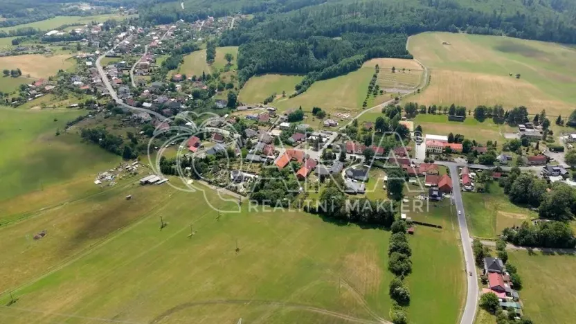 Prodej rodinného domu, Hostašovice, 320 m2