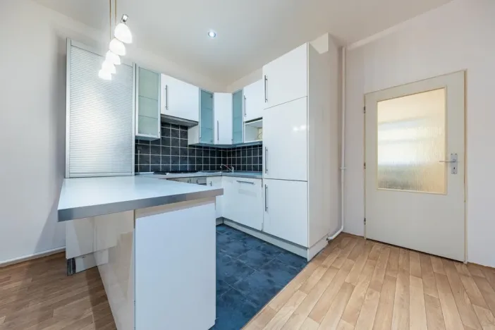 Prodej bytu 3+kk, Praha - Karlín, Šaldova, 73 m2
