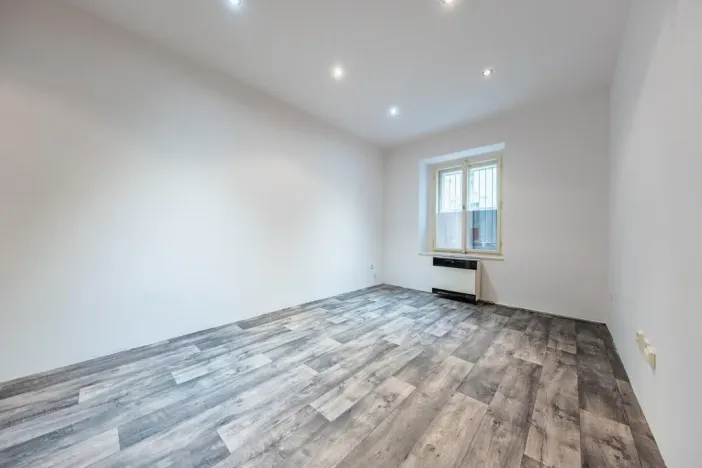 Prodej bytu 3+kk, Praha - Karlín, Šaldova, 73 m2
