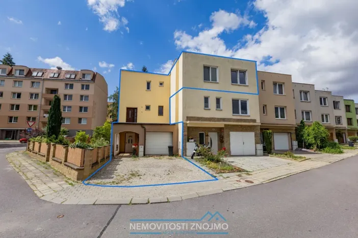 Prodej rodinného domu, Znojmo, Gagarinova, 229 m2