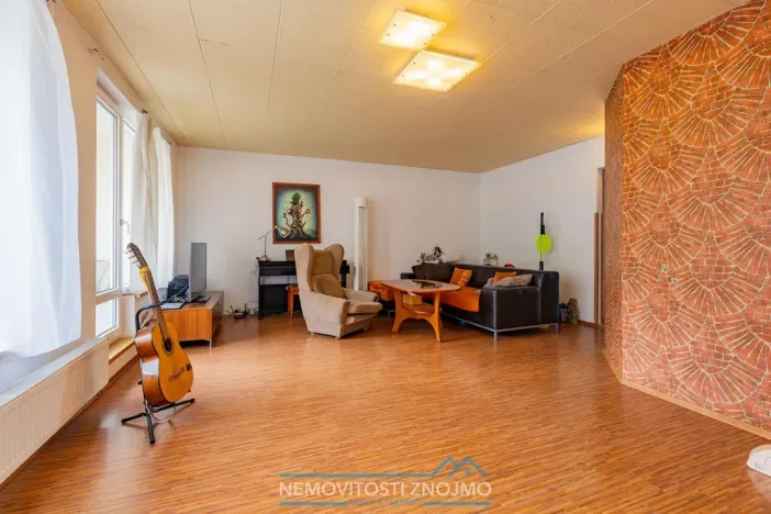 Prodej rodinného domu, Znojmo, Gagarinova, 229 m2