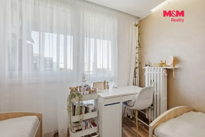 Prodej bytu 3+1, Praha - Prosek, Prosecká, 69 m2