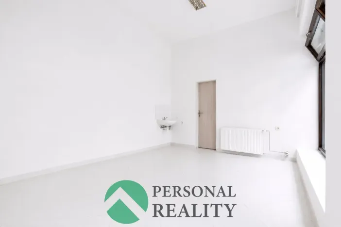Pronájem obchodního prostoru, Mariánské Lázně, Hlavní třída, 22 m2
