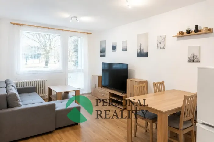 Pronájem bytu 4+kk, Praha - Prosek, Novoborská, 75 m2