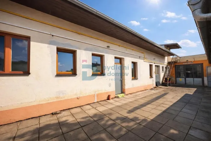 Prodej rodinného domu, Prostějov, Husovo nám., 416 m2