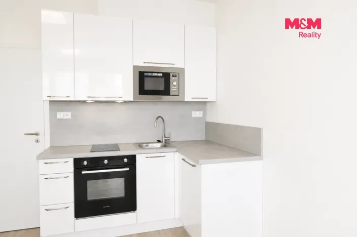 Pronájem bytu 1+kk, Praha - Dolní Měcholupy, Honzíkova, 28 m2