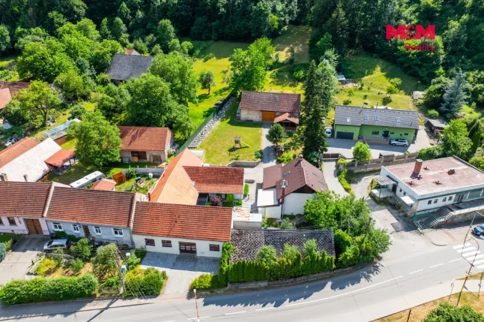 Prodej rodinného domu, Lažánky, 275 m2