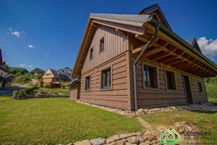 Prodej chalupy, Staré Město - Chrastice, Hynčice pod Sušinou, 288 m2