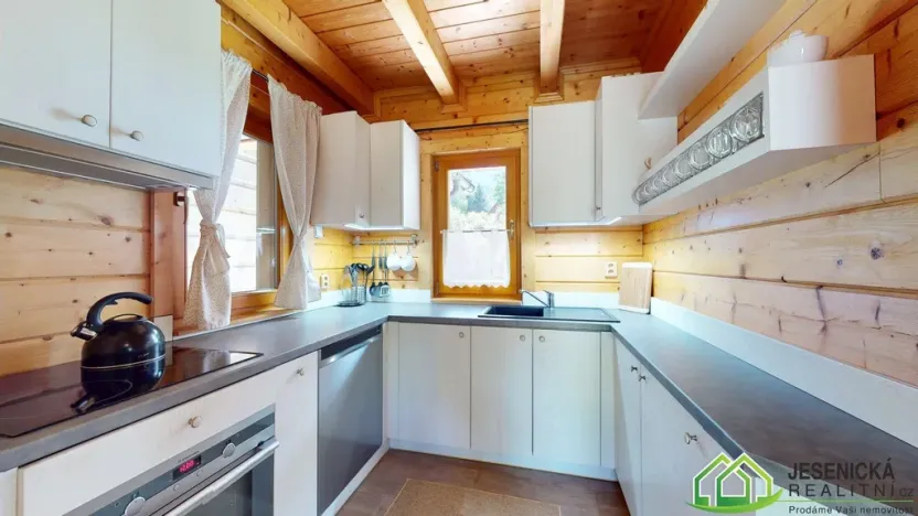 Prodej chalupy, Staré Město - Chrastice, Hynčice pod Sušinou, 288 m2