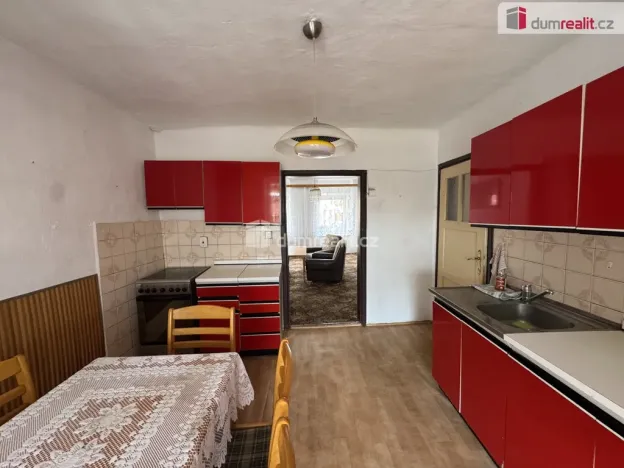 Prodej rodinného domu, Velešín, náměstí J. V. Kamarýta, 505 m2