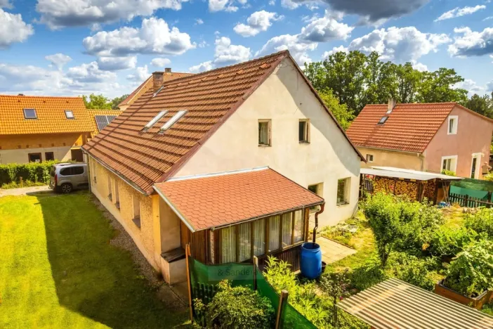 Prodej rodinného domu, Všemyslice - Neznašov, 90 m2