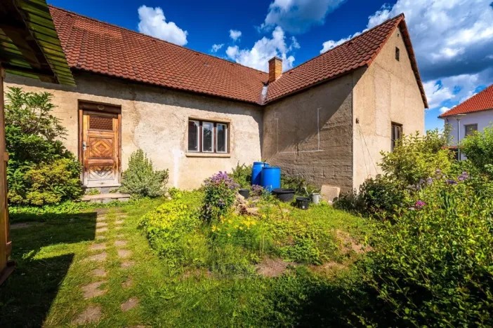 Prodej rodinného domu, Všemyslice - Neznašov, 90 m2