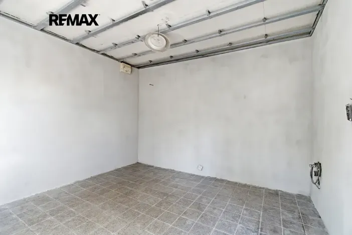 Prodej obchodního prostoru, Plzeň, Rokycanská, 27 m2