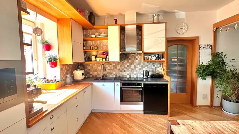 Prodej bytu 4+1, Hostivice, Litovická, 140 m2