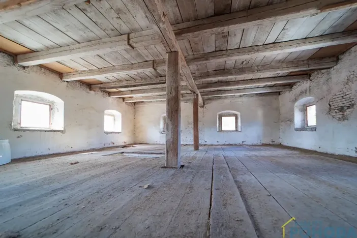 Prodej výrobních prostor, Králíky, Jana Opletala, 4752 m2