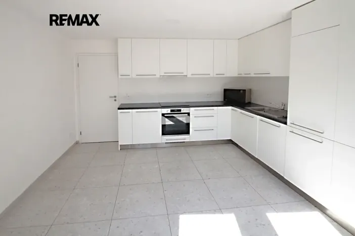 Pronájem bytu 1+kk, Kolín, Zlatá, 27 m2