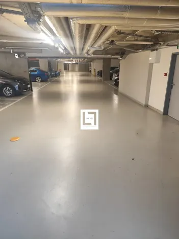 Pronájem garážového stání, Olomouc, Edmunda Husserla, 13 m2