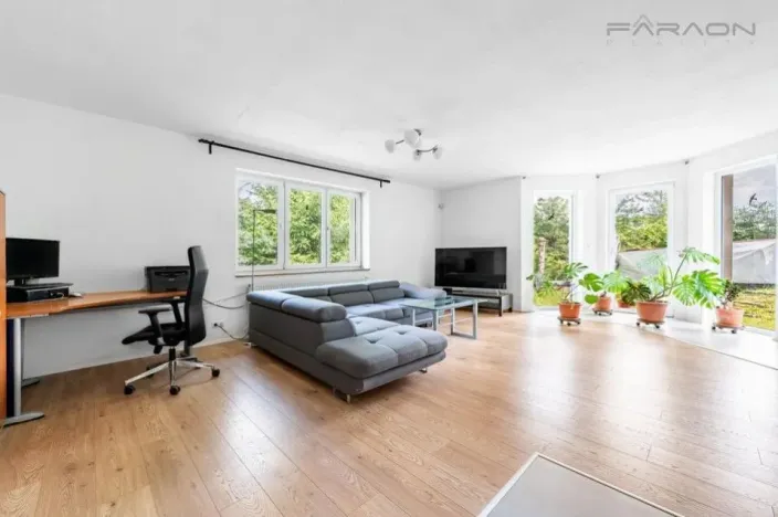 Pronájem bytu 2+kk, Libčice nad Vltavou, Tyršova, 92 m2