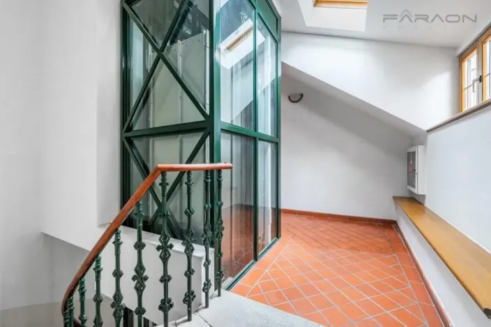 Pronájem bytu 4+kk, Praha - Nové Město, Truhlářská, 221 m2