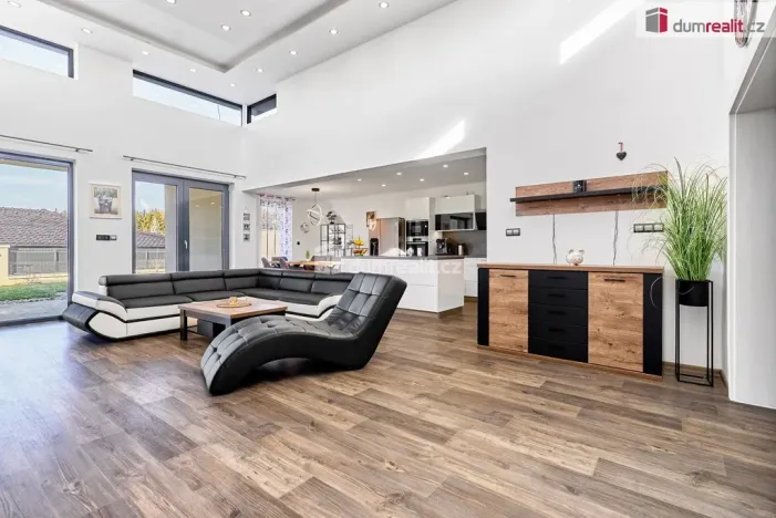 Prodej rodinného domu, Nová Role - Mezirolí, 136 m2