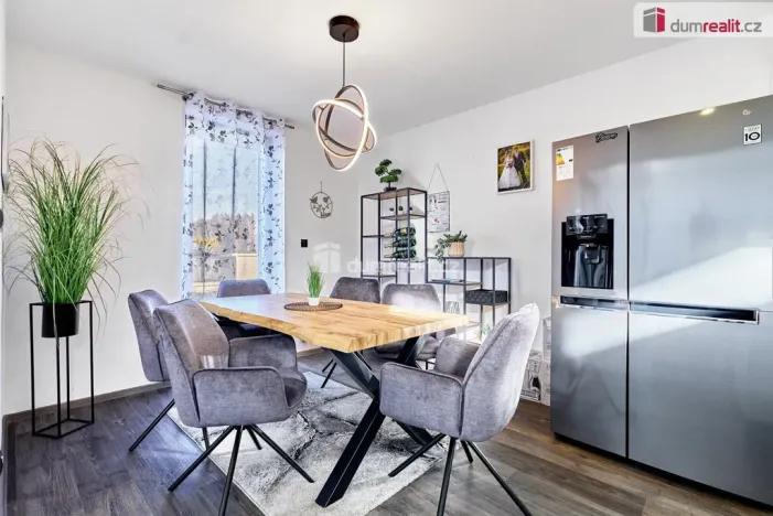 Prodej rodinného domu, Nová Role - Mezirolí, 136 m2