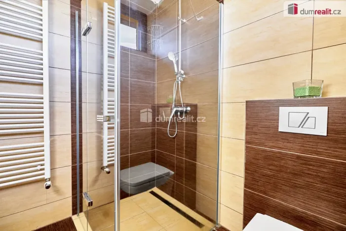 Prodej rodinného domu, Nová Role - Mezirolí, 136 m2