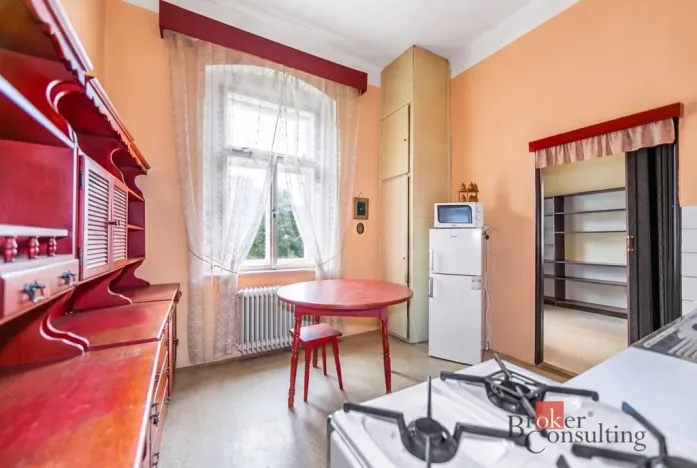Prodej atypického bytu, Mariánské Lázně - Úšovice, Šafaříkova, 102 m2
