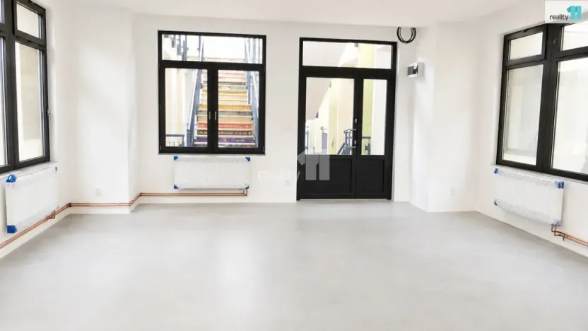 Pronájem obchodního prostoru, Ostrava - Hrabůvka, Dr. Martínka, 40 m2