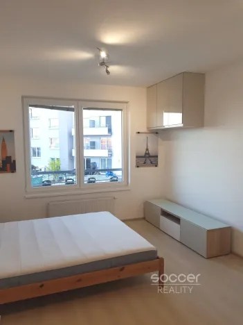 Pronájem bytu 1+kk, Praha - Letňany, Hlučkova, 38 m2