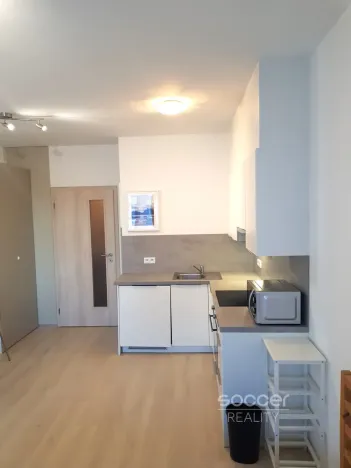 Pronájem bytu 1+kk, Praha - Letňany, Hlučkova, 38 m2
