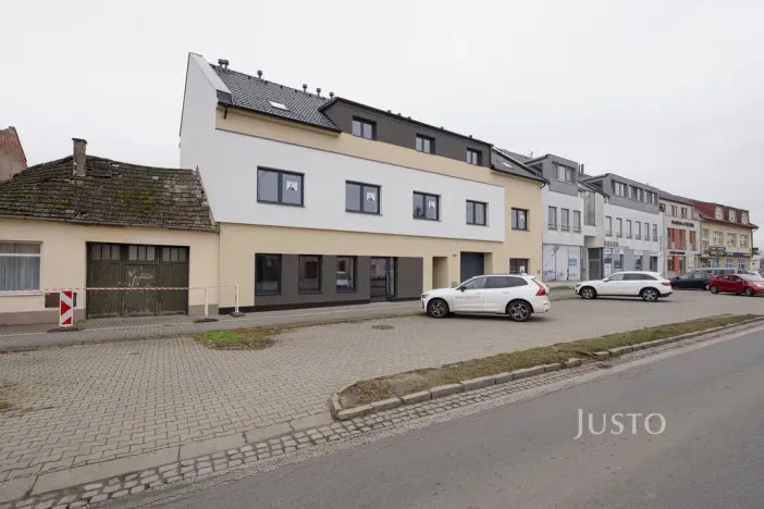 Pronájem bytu 2+kk, Staré Město, Hradišťská, 53 m2