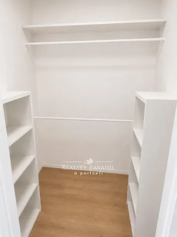 Pronájem bytu 2+kk, Pardubice, Smilova, 54 m2