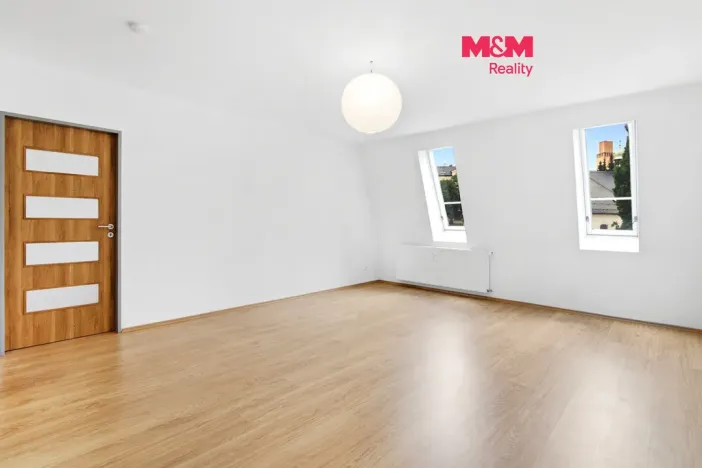 Pronájem bytu 2+kk, Jablonec nad Nisou, Anenské náměstí, 54 m2